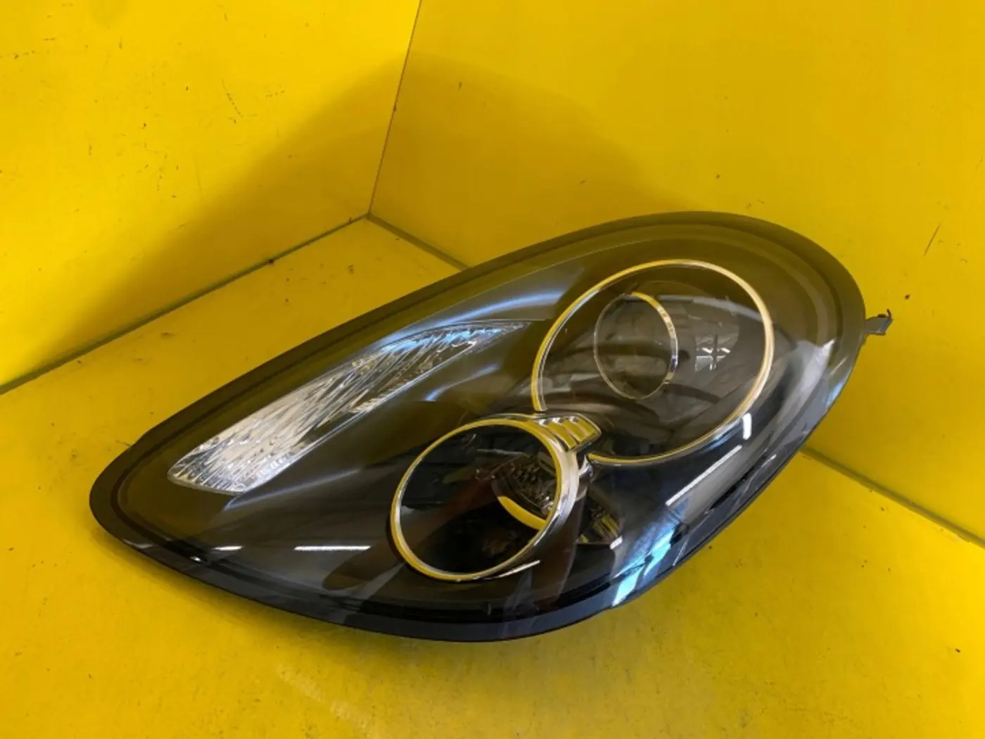 Фара левая к Porsche Boxster 2012