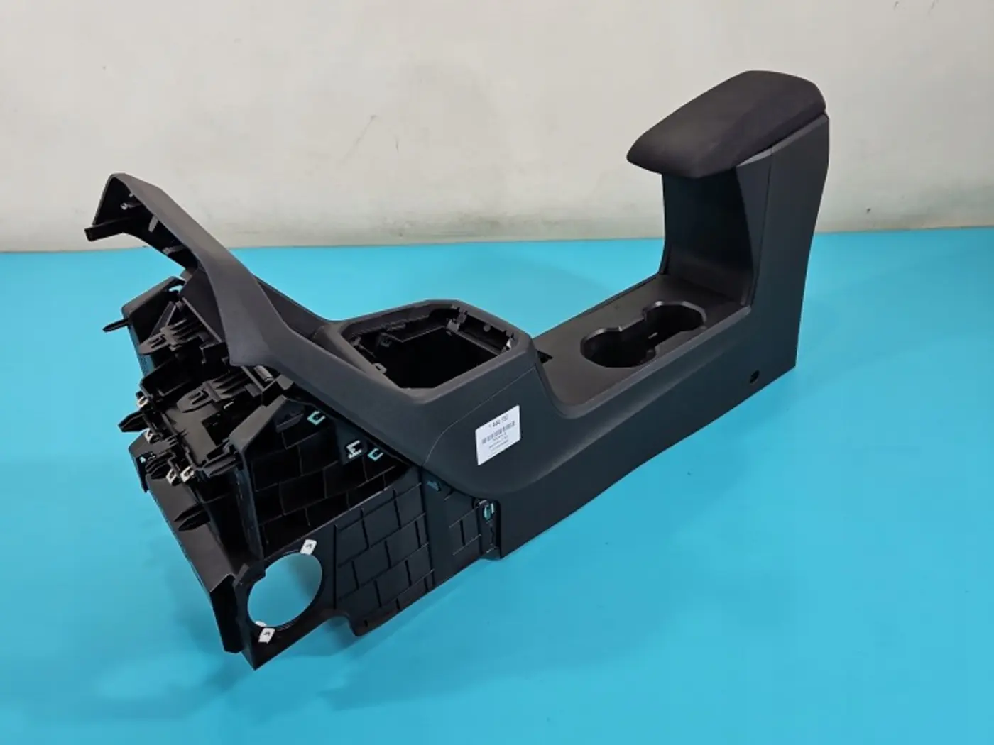 Подлокотник к Dacia Sandero 2020