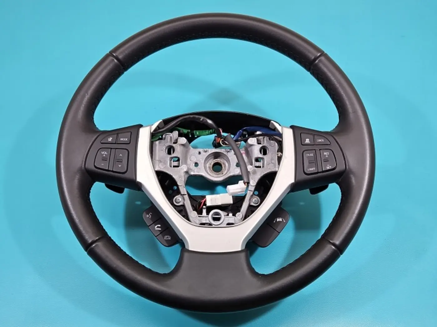 Руль к Suzuki Vitara 2014