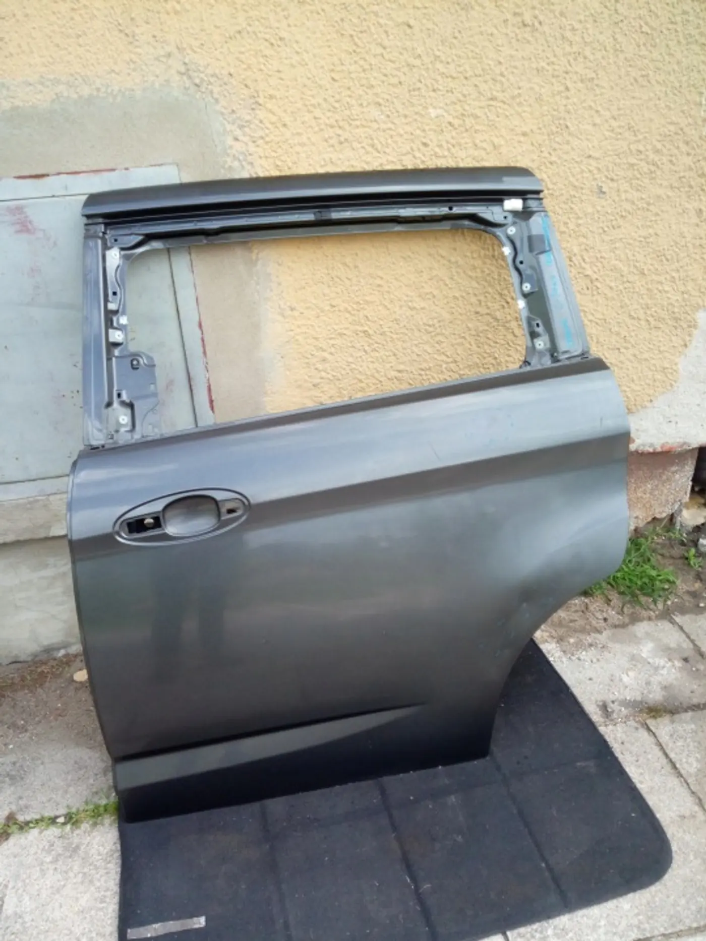Дверь задняя левая к Ford C-MAX 2010