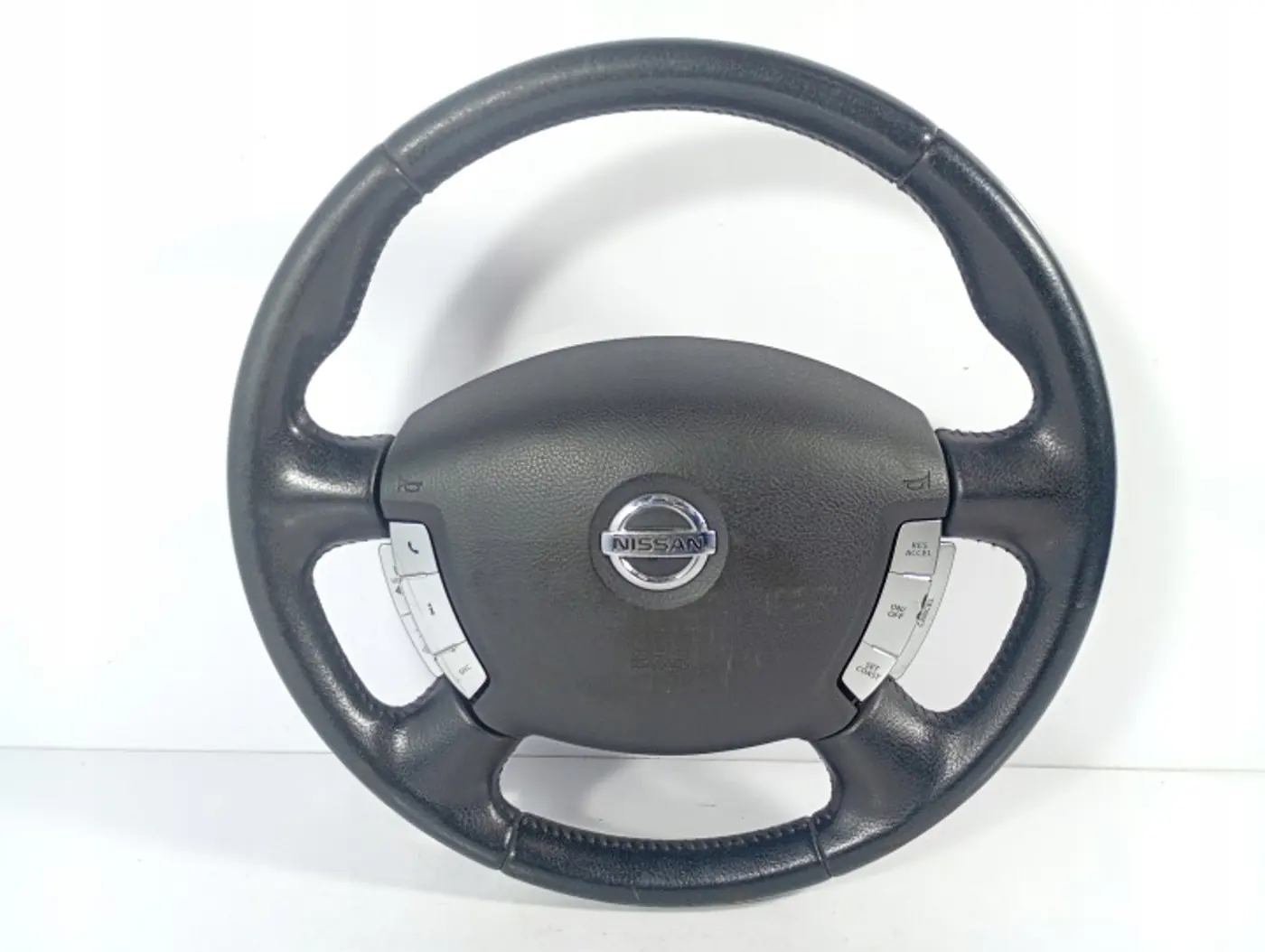 Руль к Nissan Primera 2002