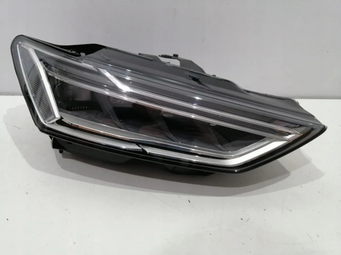 Фара правая к Audi S7 2019