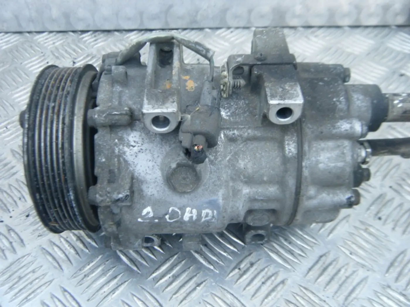 Компрессор кондиционера к Volvo V50 2003