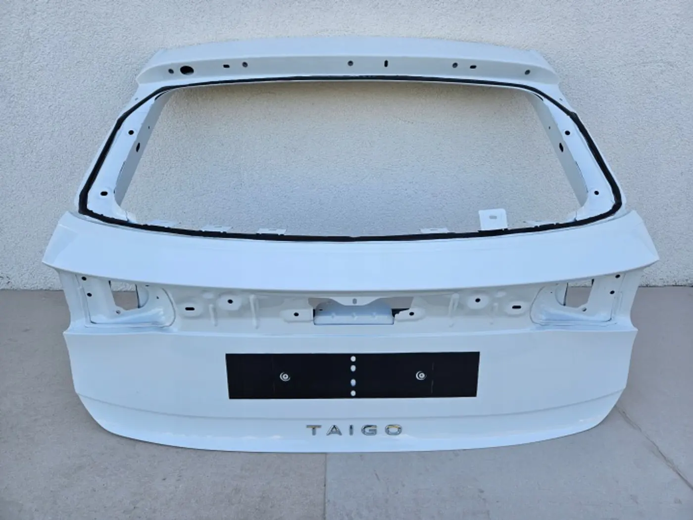 Крышка багажника (дверь 3-5) к Volkswagen Taigo 2021