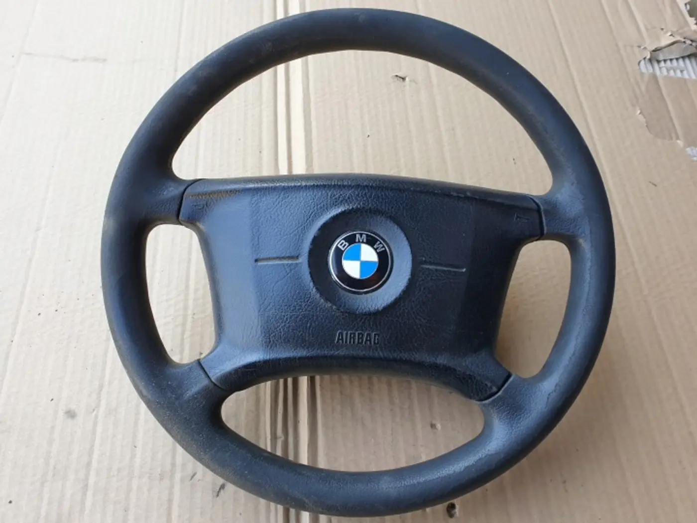 Руль к BMW M3 2000
