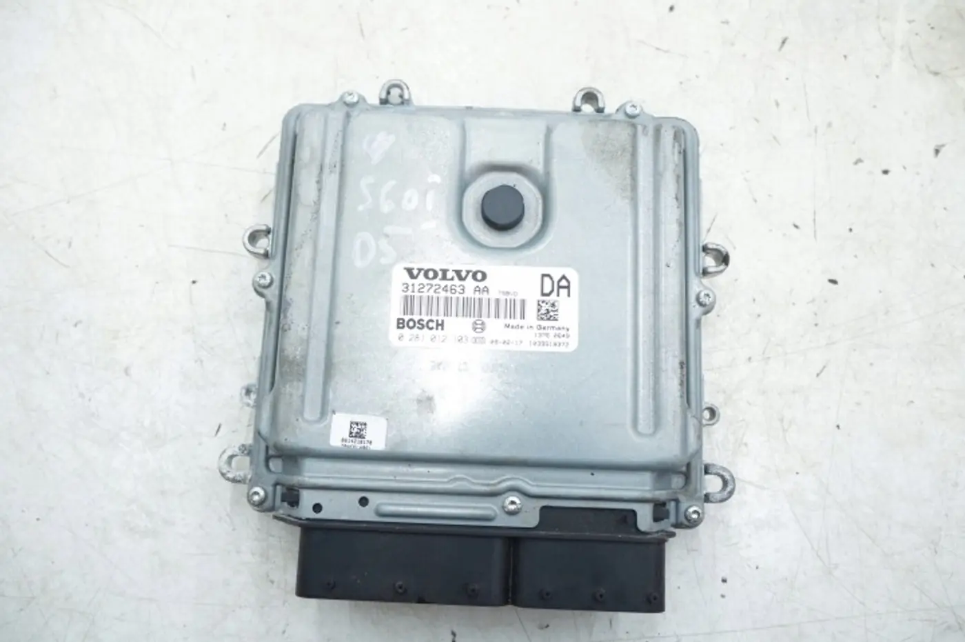 Блок управления двигателем к Volvo C30 2006