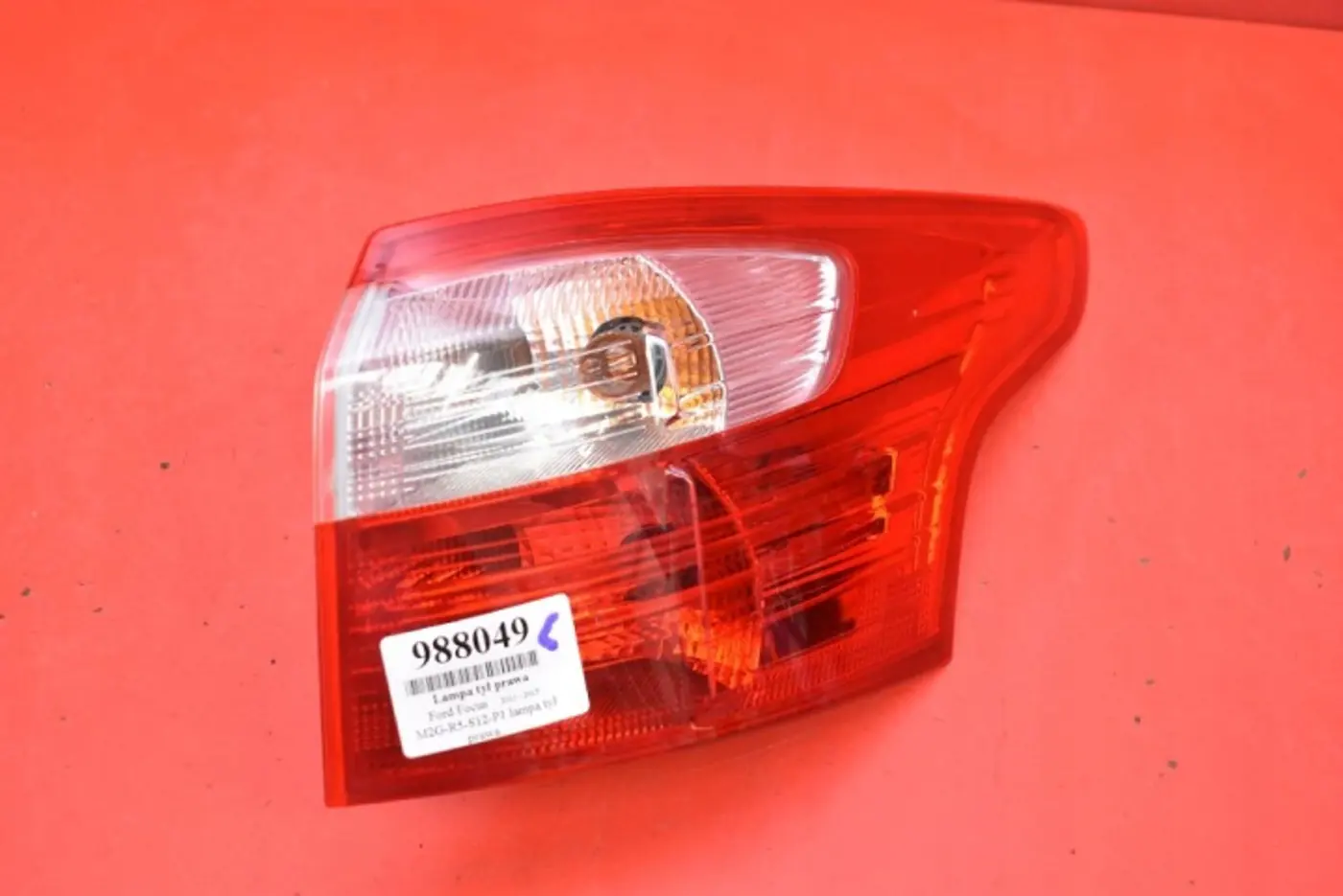 Фонарь задний левый к Ford Focus 2011