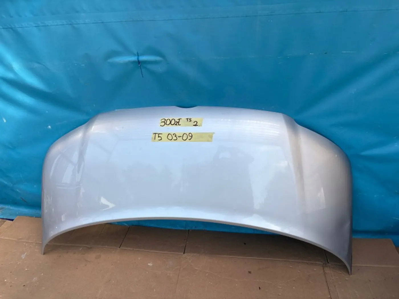 Капот к Volkswagen Multivan 2003