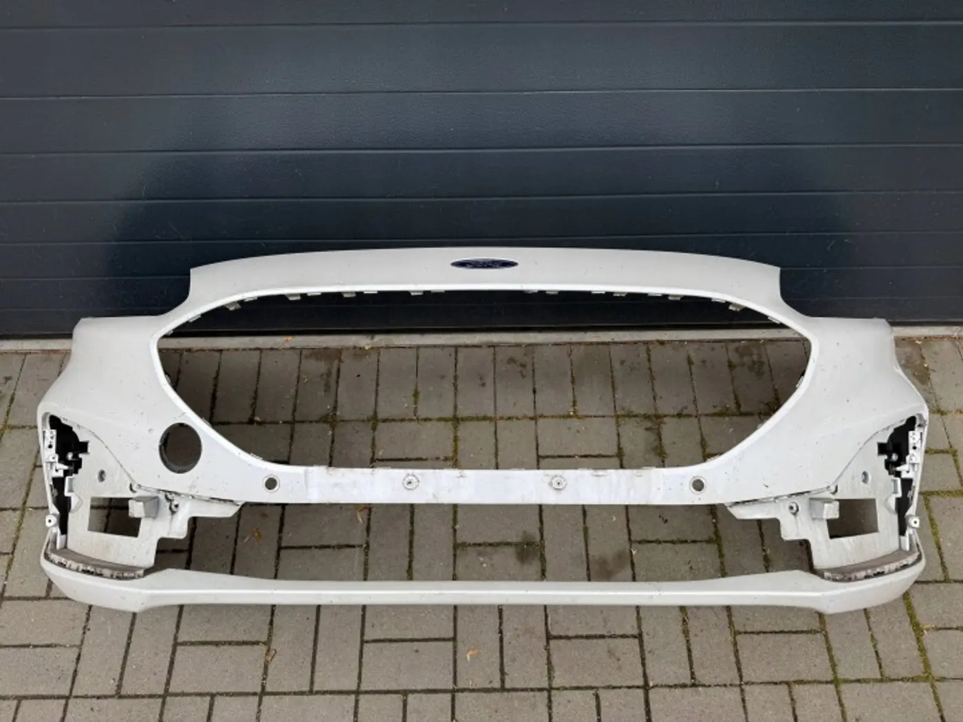 Бампер передний к Ford Kuga 2019