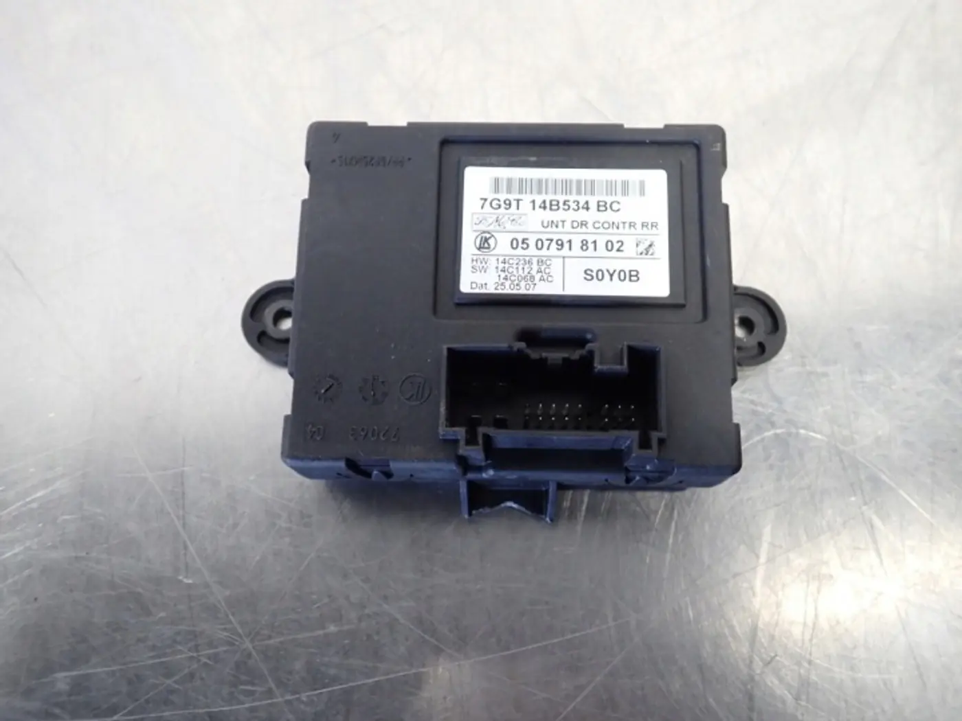 Блок управления двери к Ford S-MAX 2006