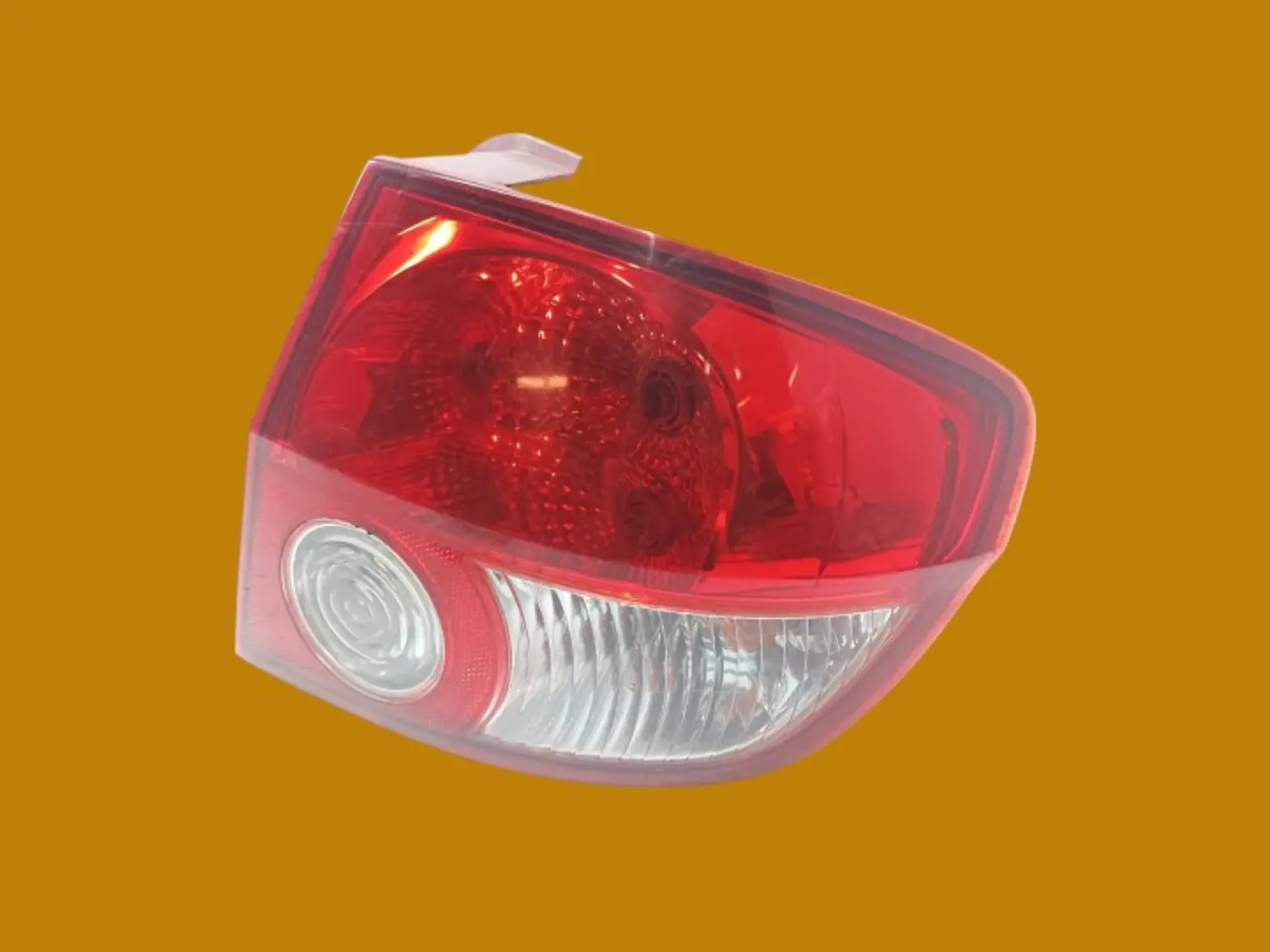 Фонарь задний правый к Hyundai Getz 2002
