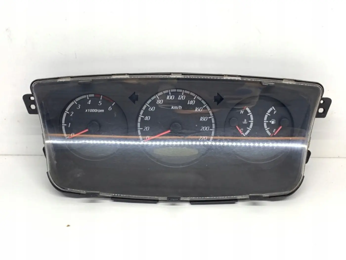 Щиток приборов (приборная панель) к SsangYong Actyon 2005
