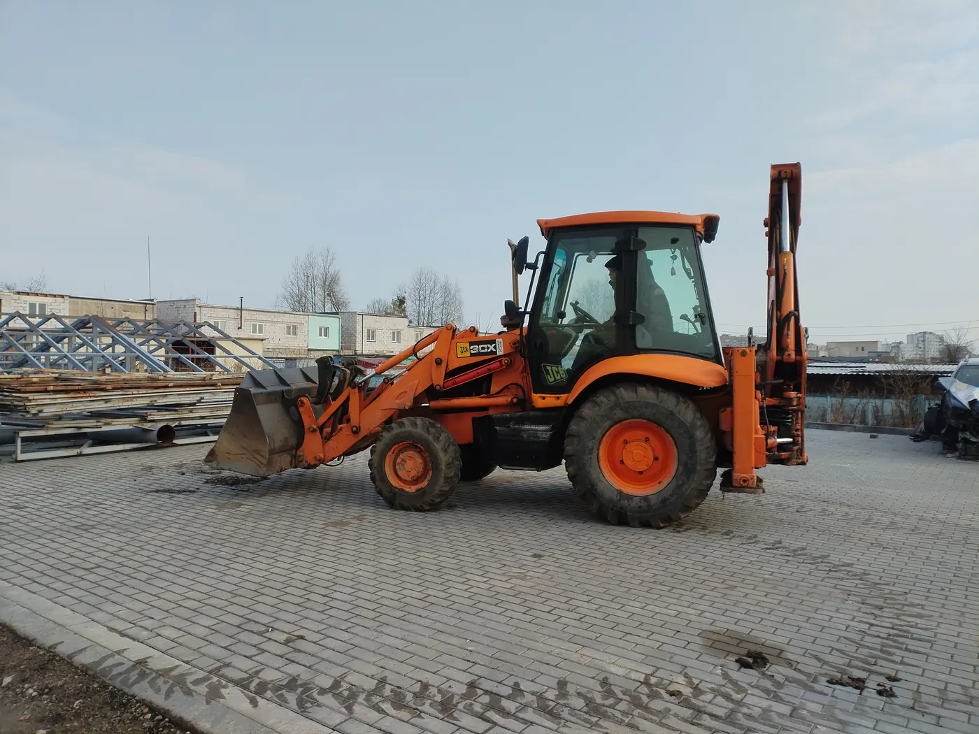 экскаватор-погрузчик JCB 3CX 2007