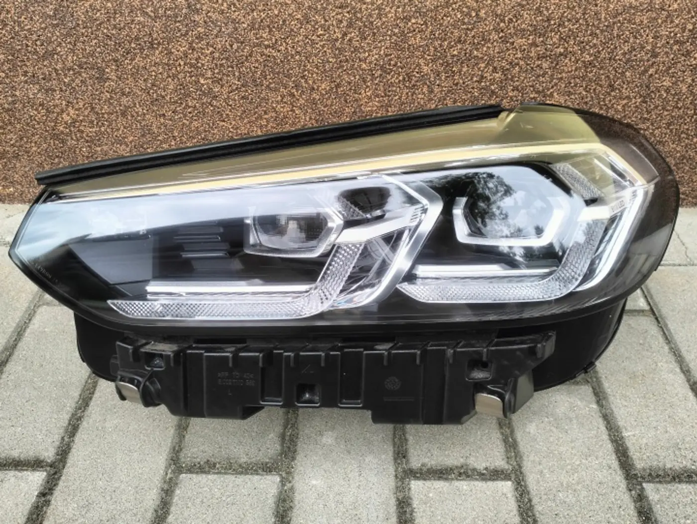 Фара левая к BMW iX3 2021