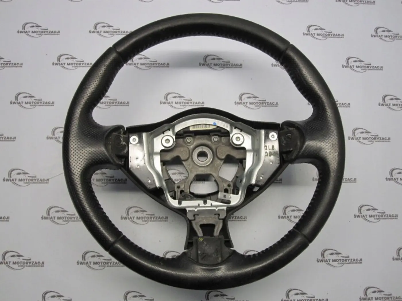 Руль к Nissan Juke 2010