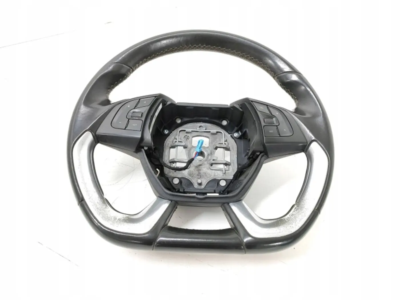 Руль к DS 5 2015