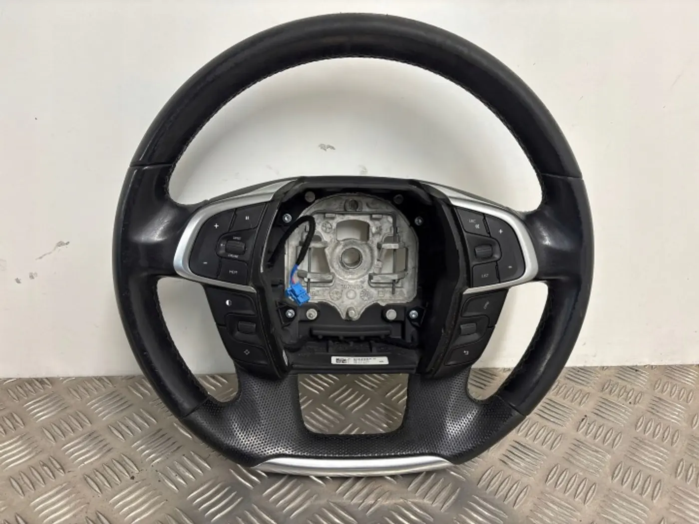 Руль к DS 4 2015