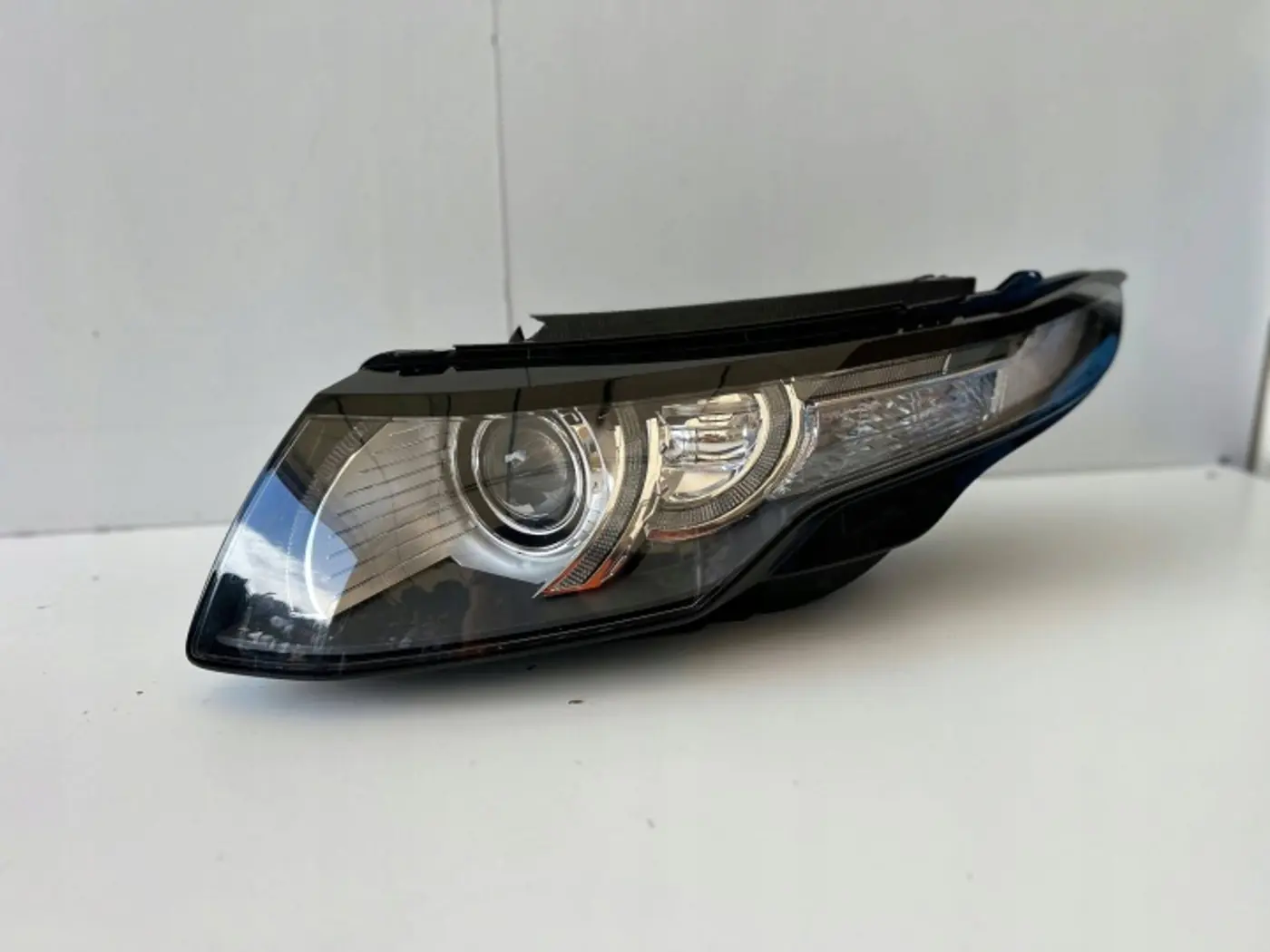 Фара левая к Land Rover Range Rover Evoque 2011