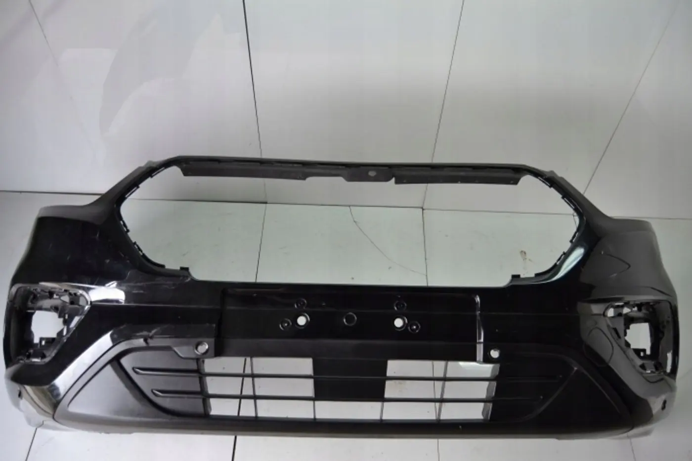 Бампер передний к Ford Transit Custom 2012