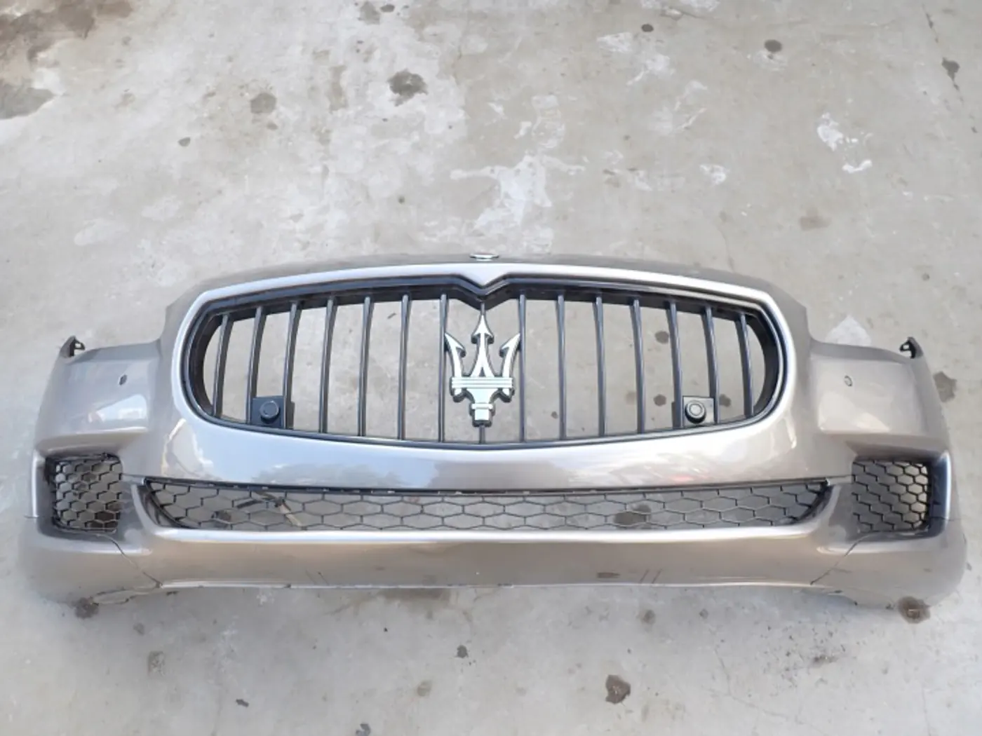 Бампер передний к Maserati Quattroporte 2012