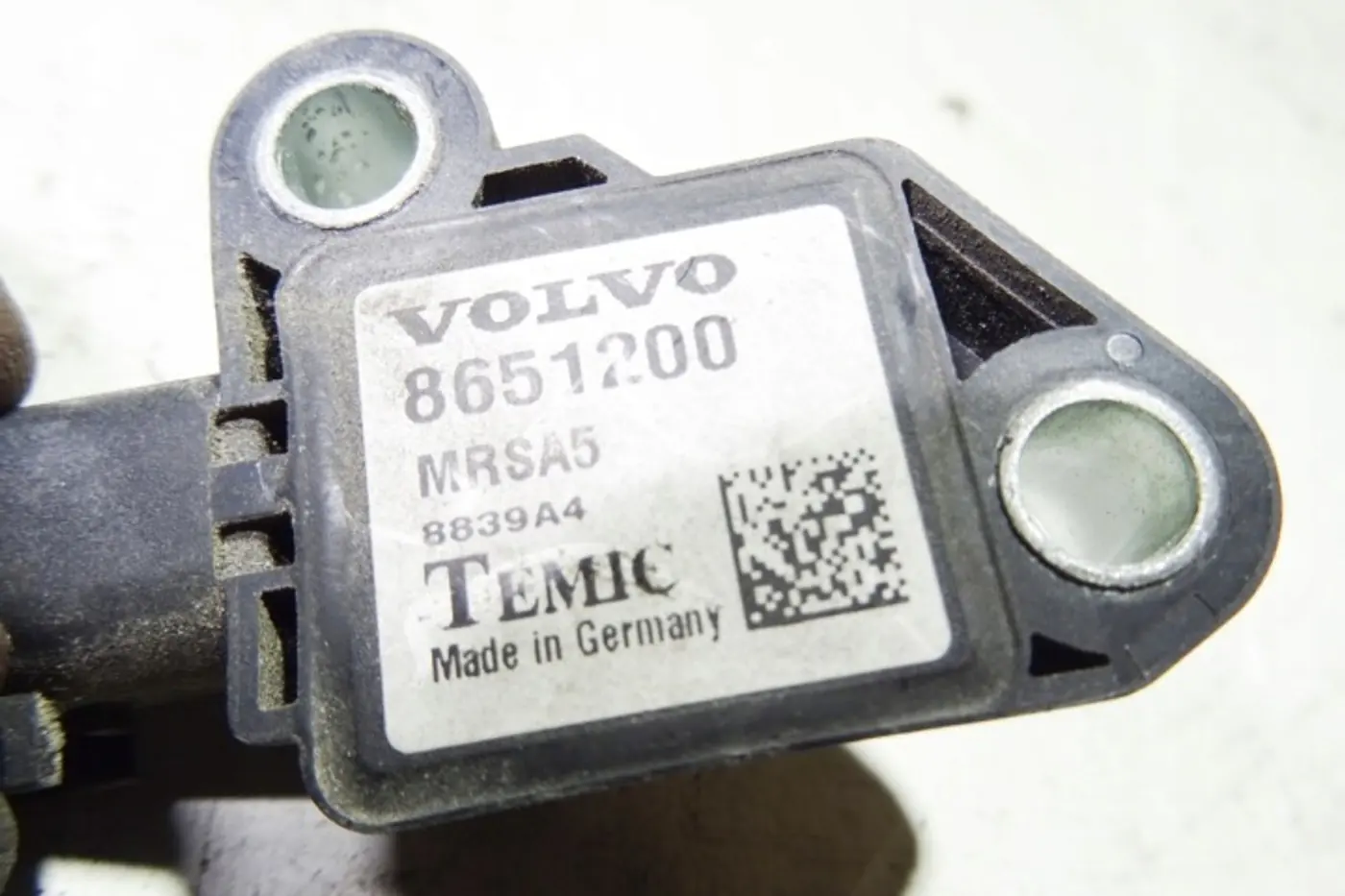 Датчик удара к Volvo S40 2004