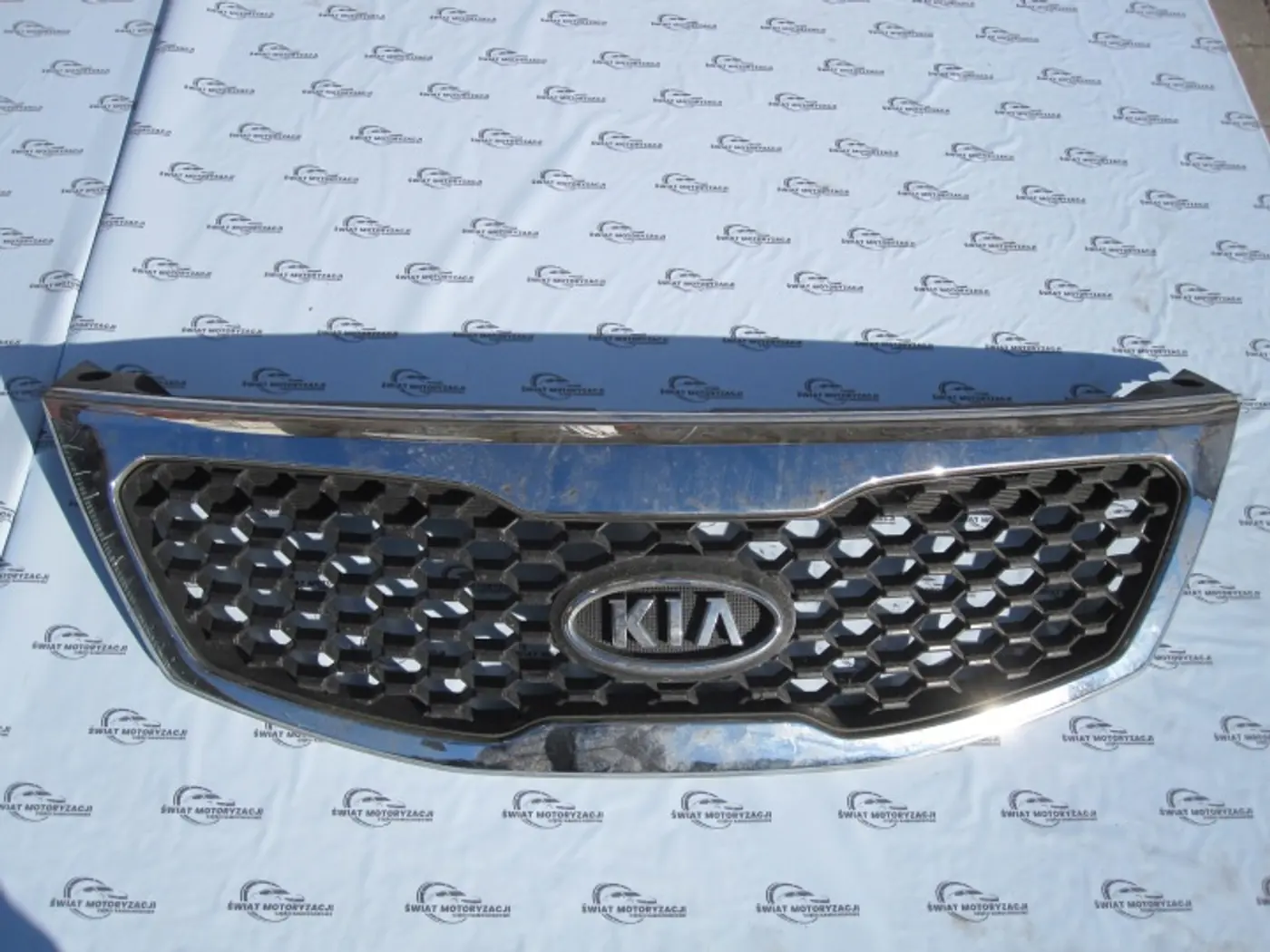 Решетка радиатора к Kia Sorento 2009