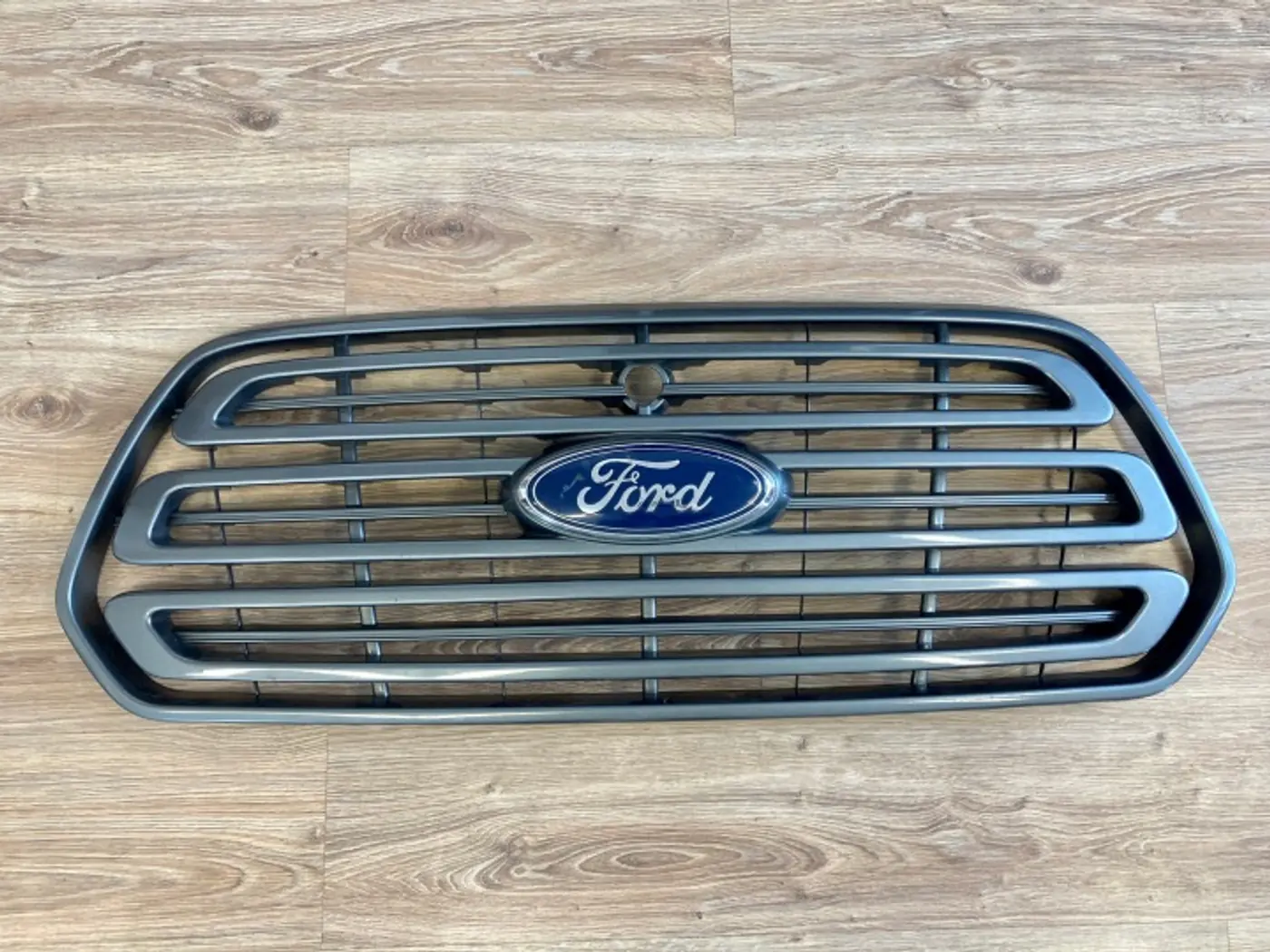 Решетка радиатора к Ford Transit Custom 2012
