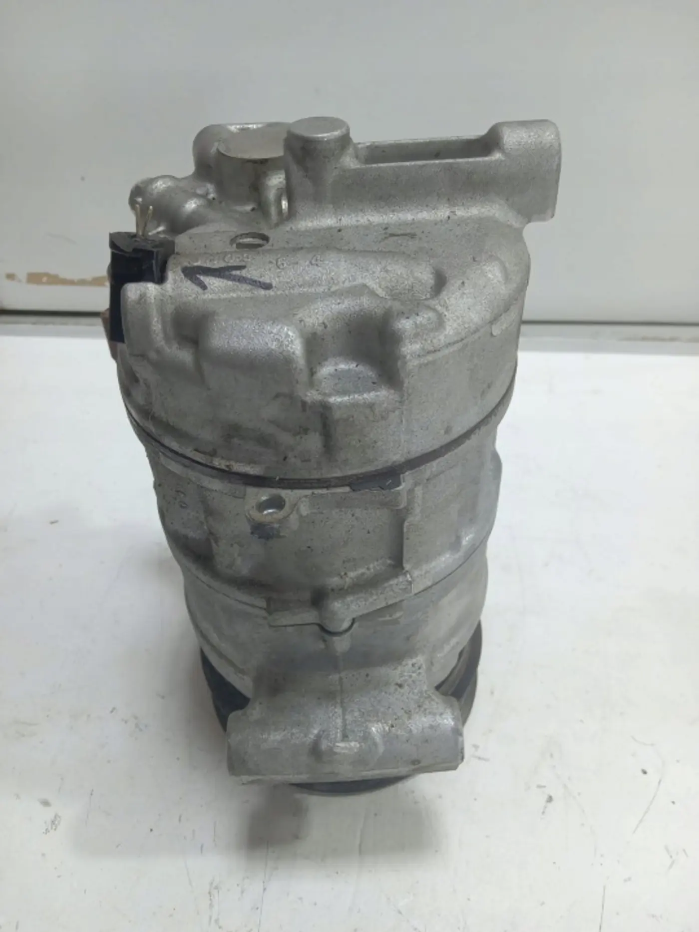 Компрессор кондиционера к Audi Q2 2020