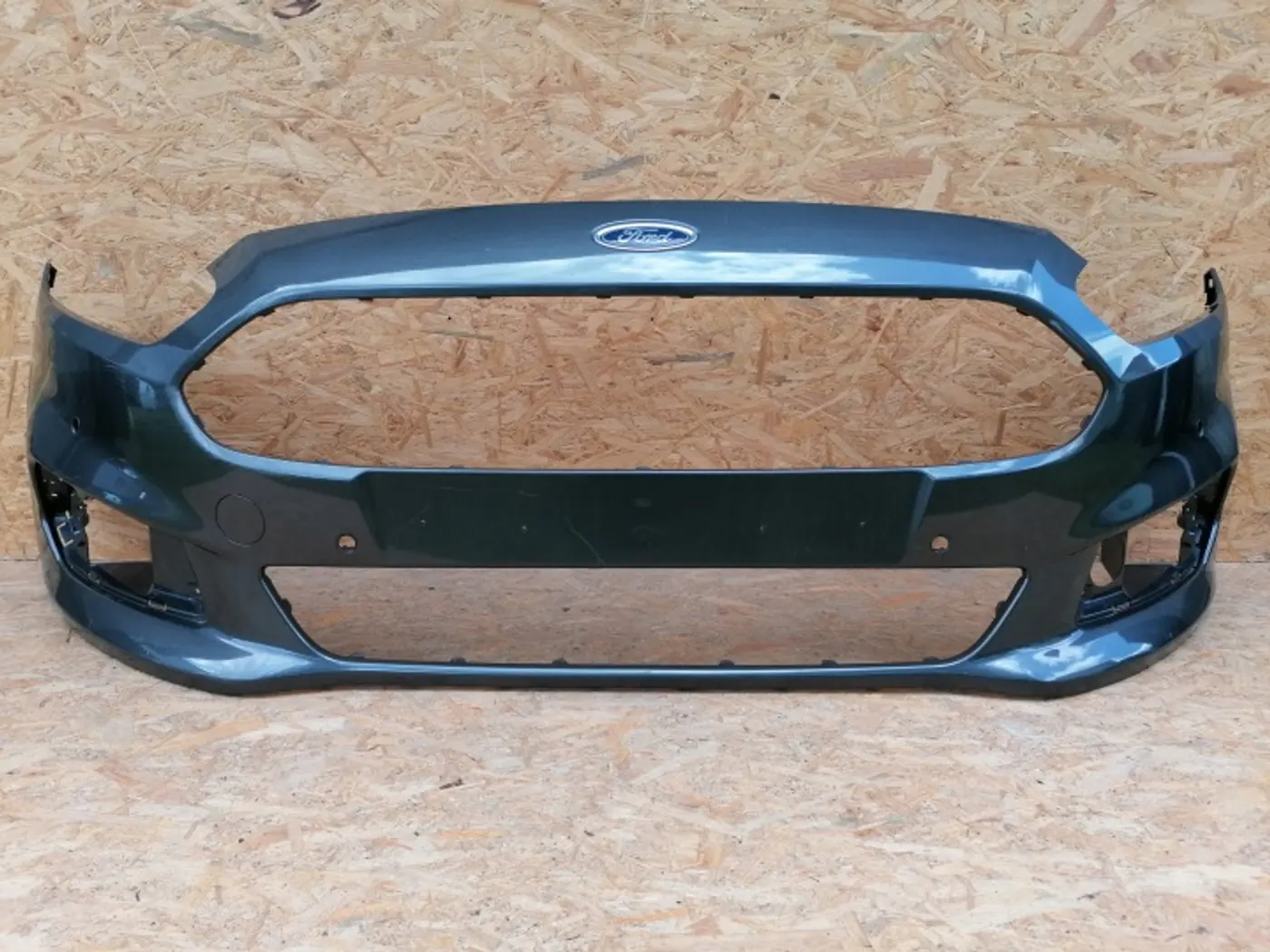 Бампер передний к Ford S-MAX 2015