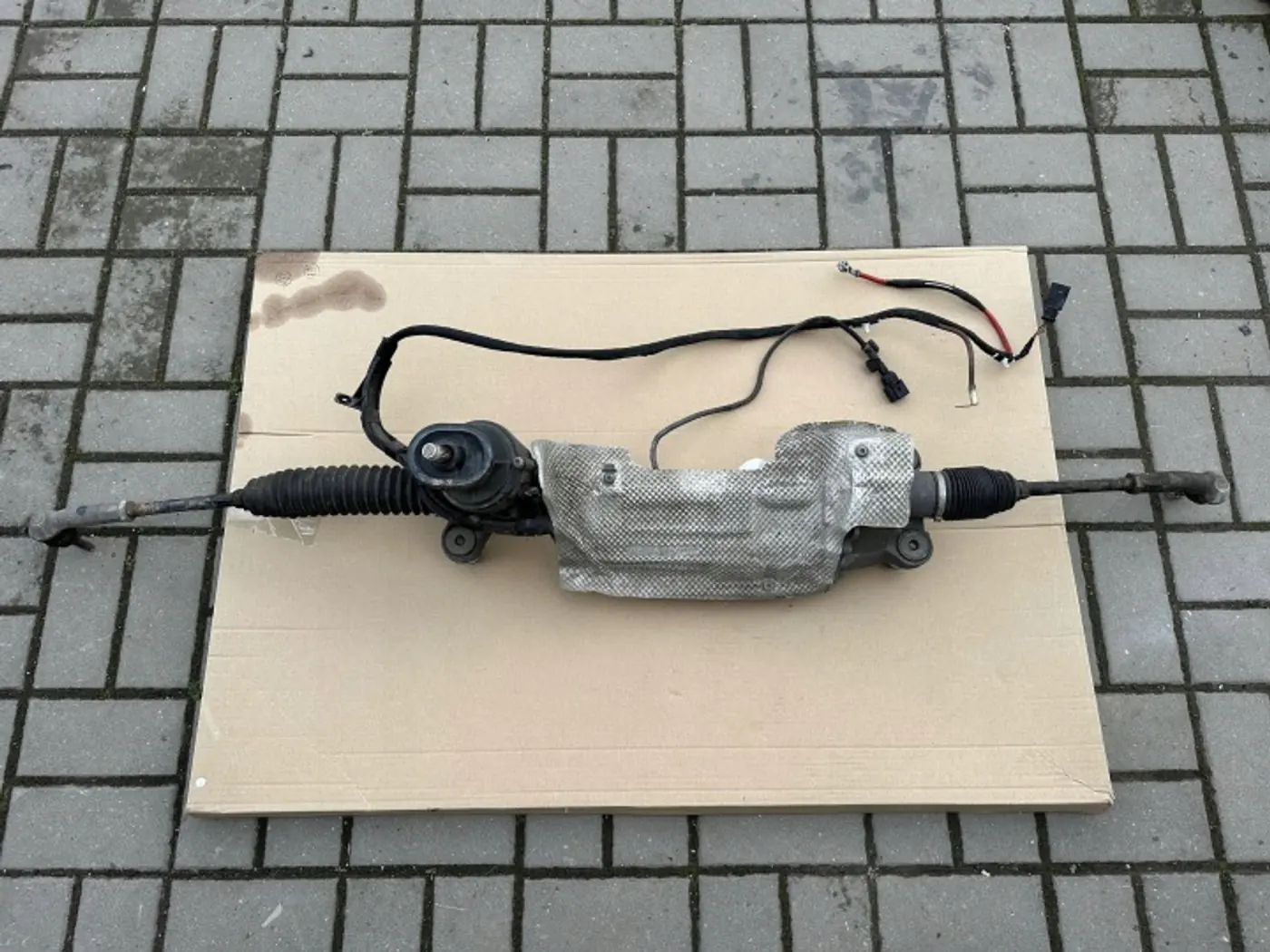 Рулевая рейка к Audi Q3 2011