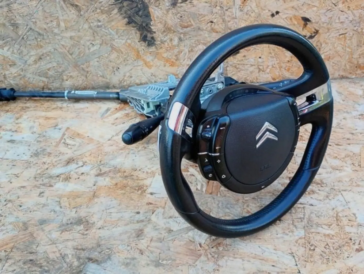 Рулевая колонка к Citroen C4 2004