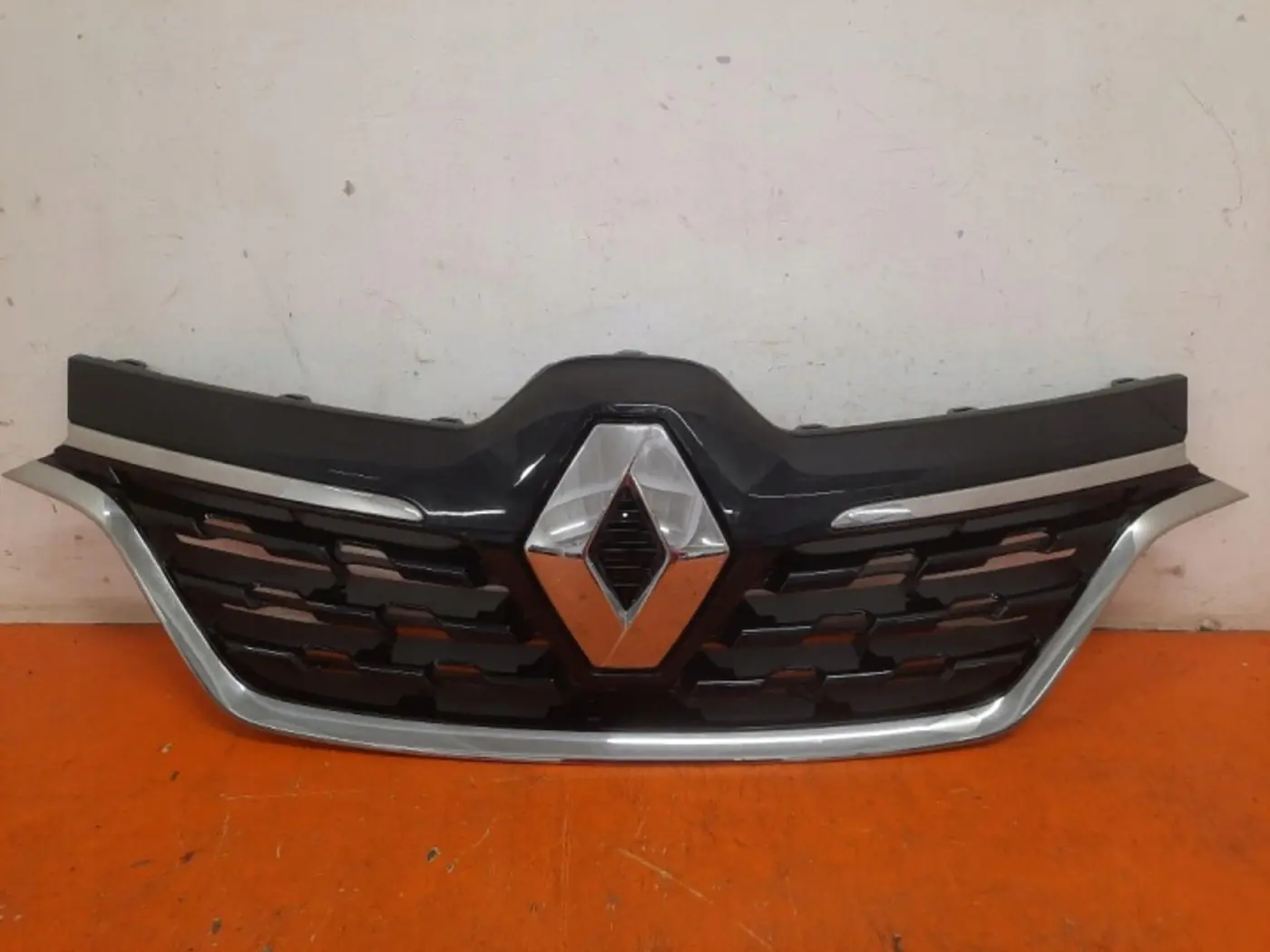 Решетка радиатора к Renault Arkana 2019