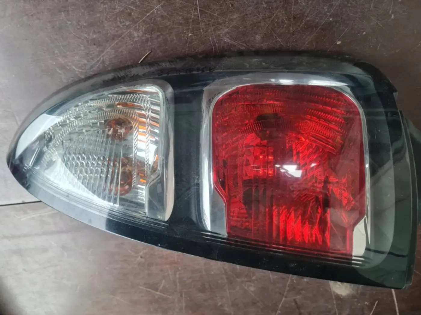 Фонарь задний правый к Citroen C3 2002