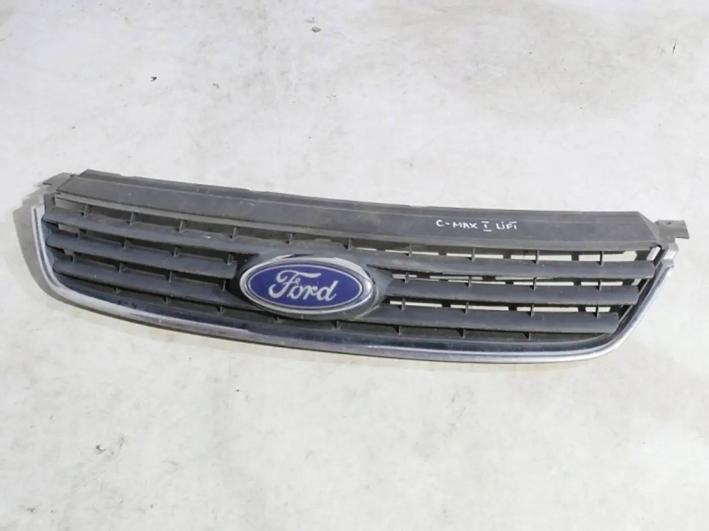 Решетка радиатора к Ford C-MAX 2007