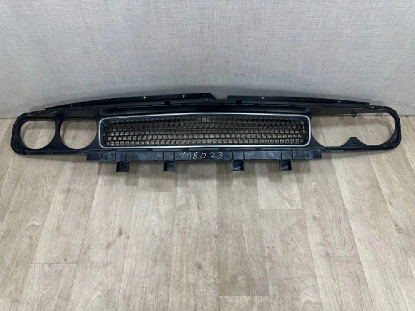 Решетка радиатора к Dodge RAM 2002