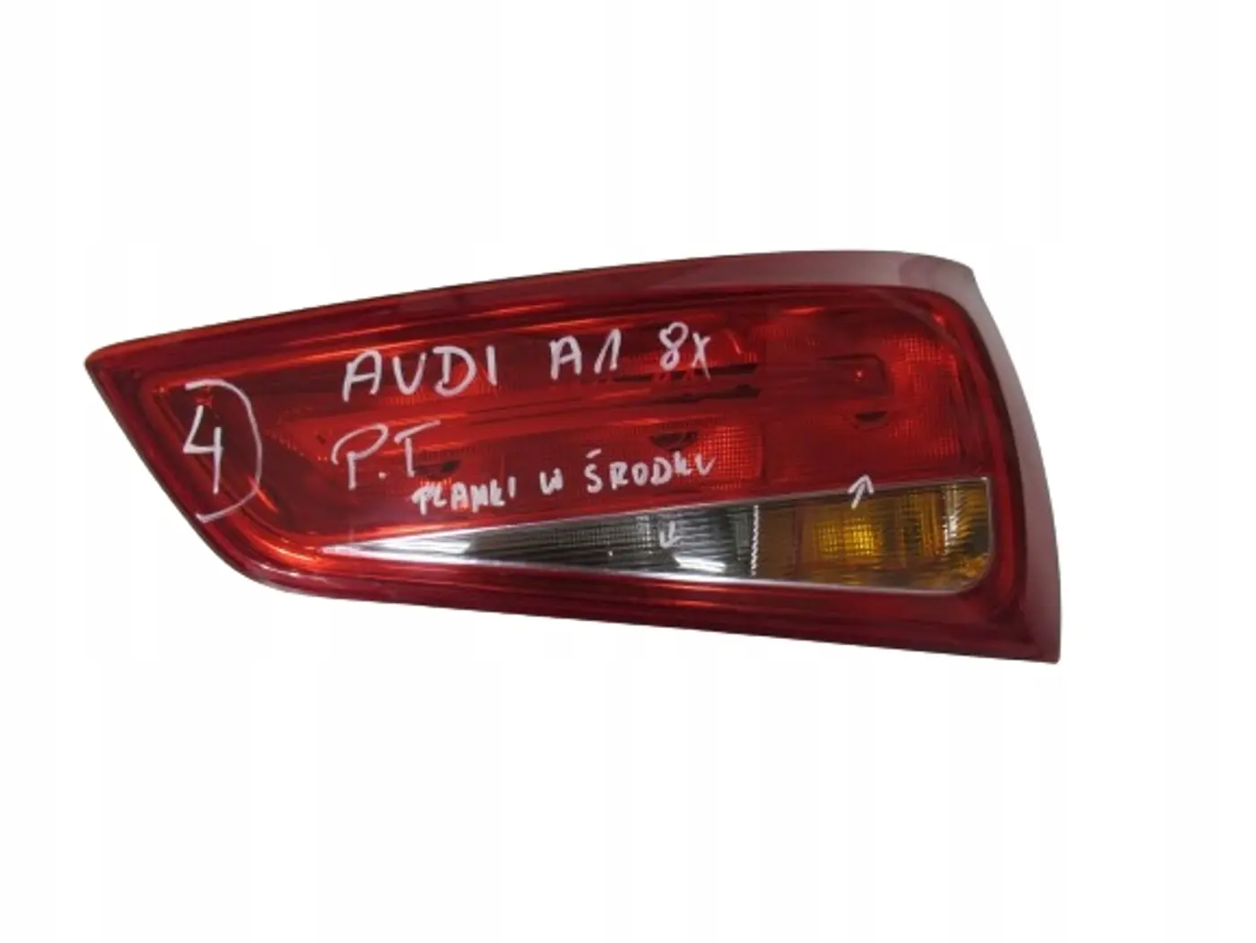 Фонарь задний правый к Audi A1 2014