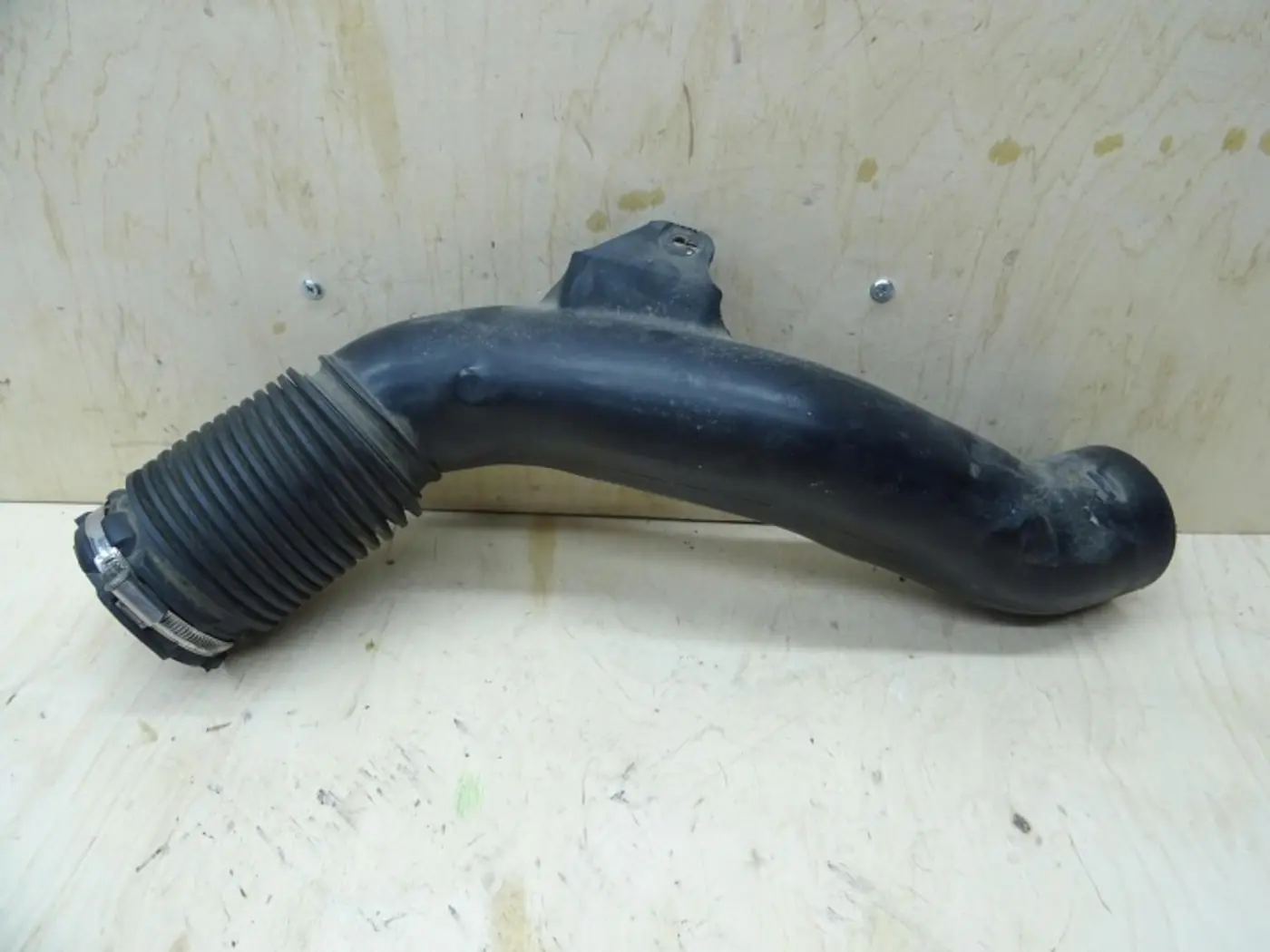 Гофра инжектора к Peugeot RCZ 2010