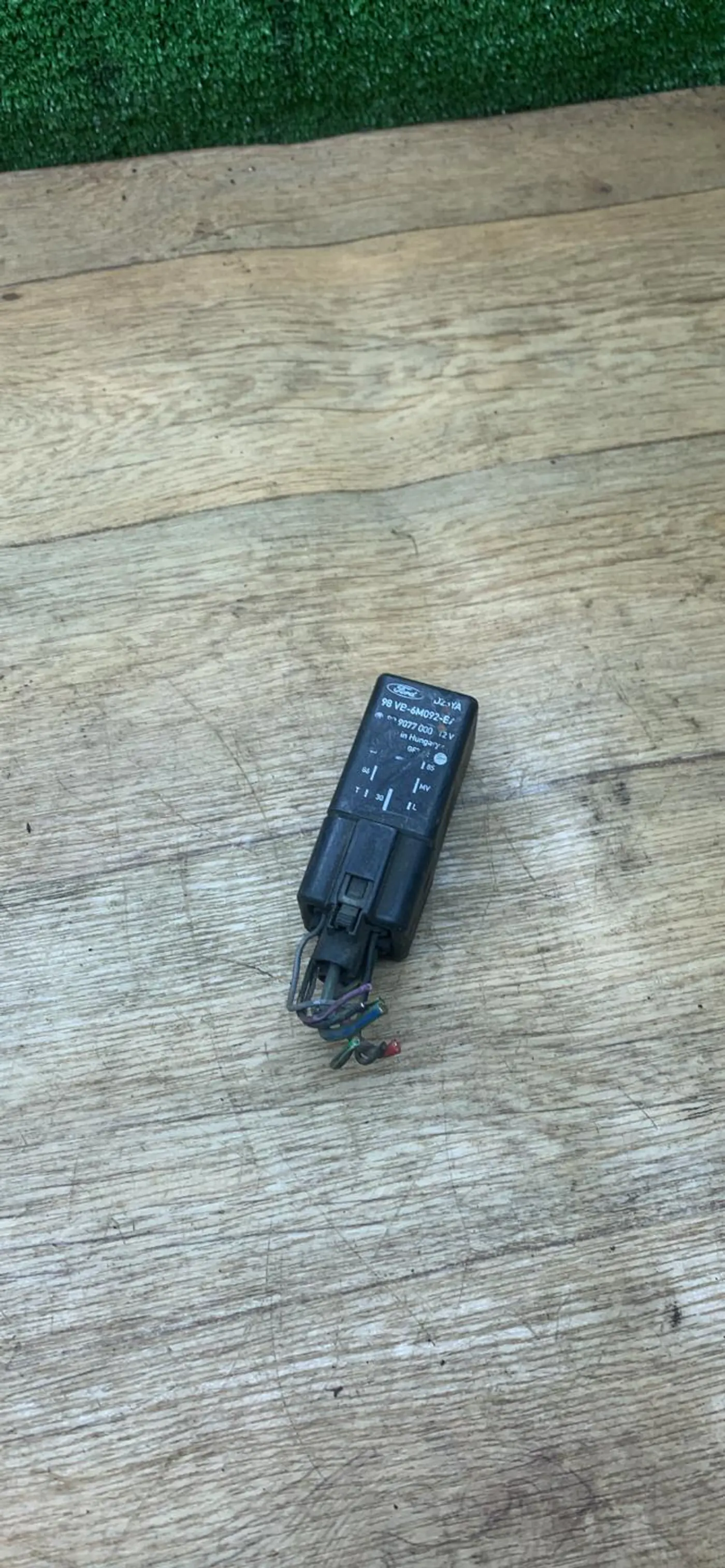 Реле накала свечей к Ford Tourneo Connect 1991