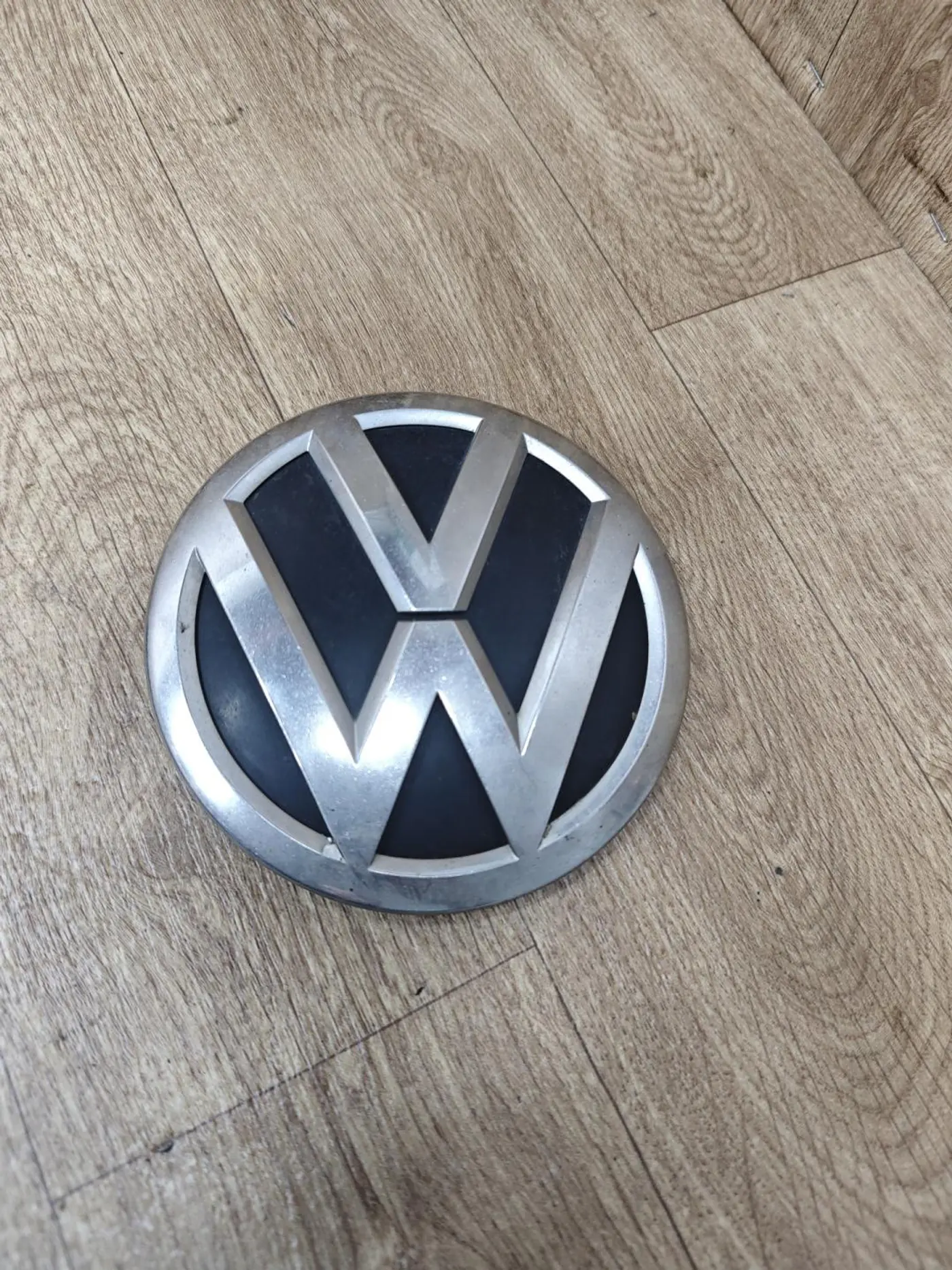 Эмблема к Volkswagen Jetta 2015