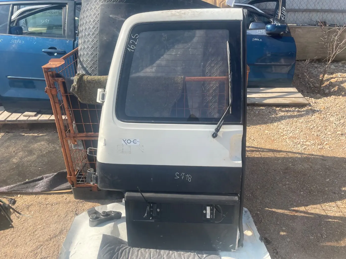 Дверь распашная к Volkswagen Transporter 1998