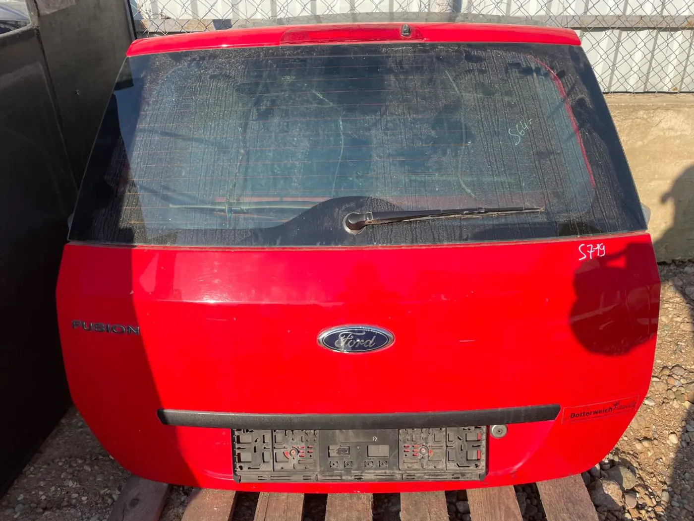 Крышка багажника (дверь 3-5) к Ford Fusion 2003