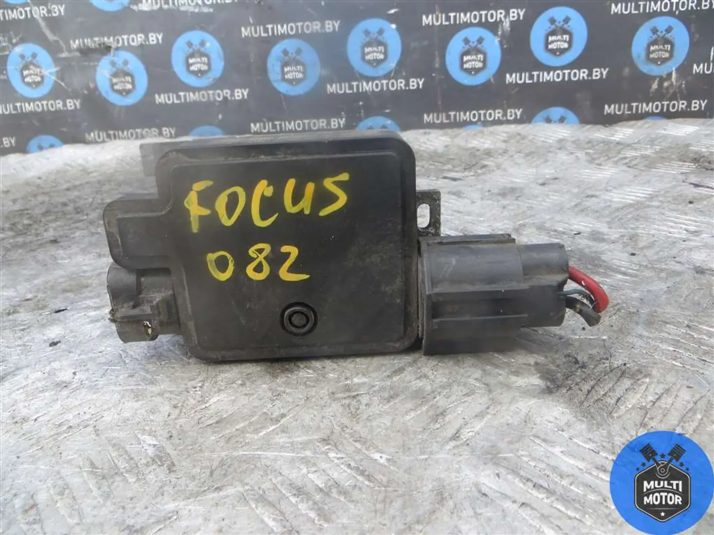 Блок управления вентилятором радиатора к Ford Focus 2008