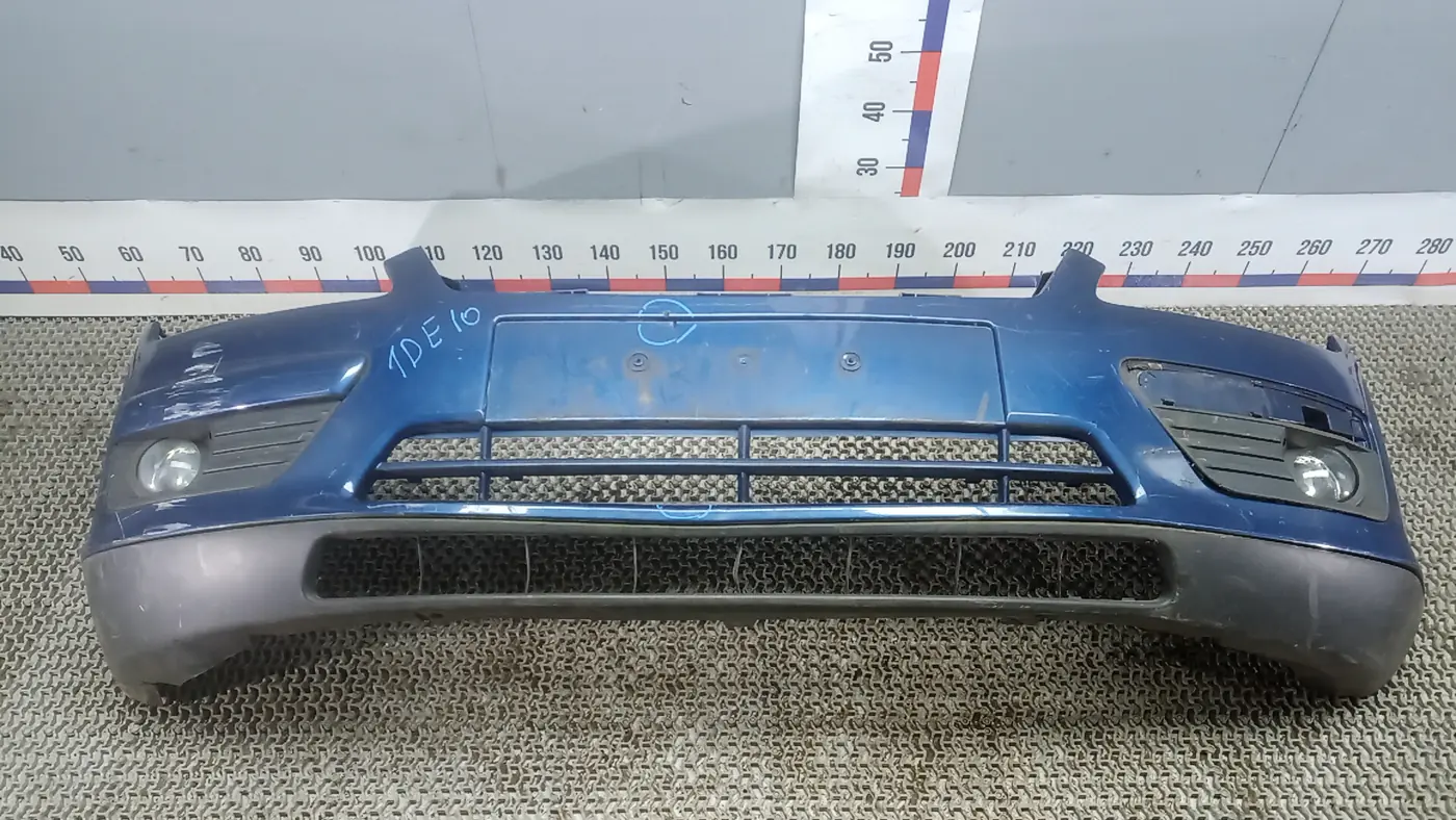 Бампер передний к Ford Focus 2007