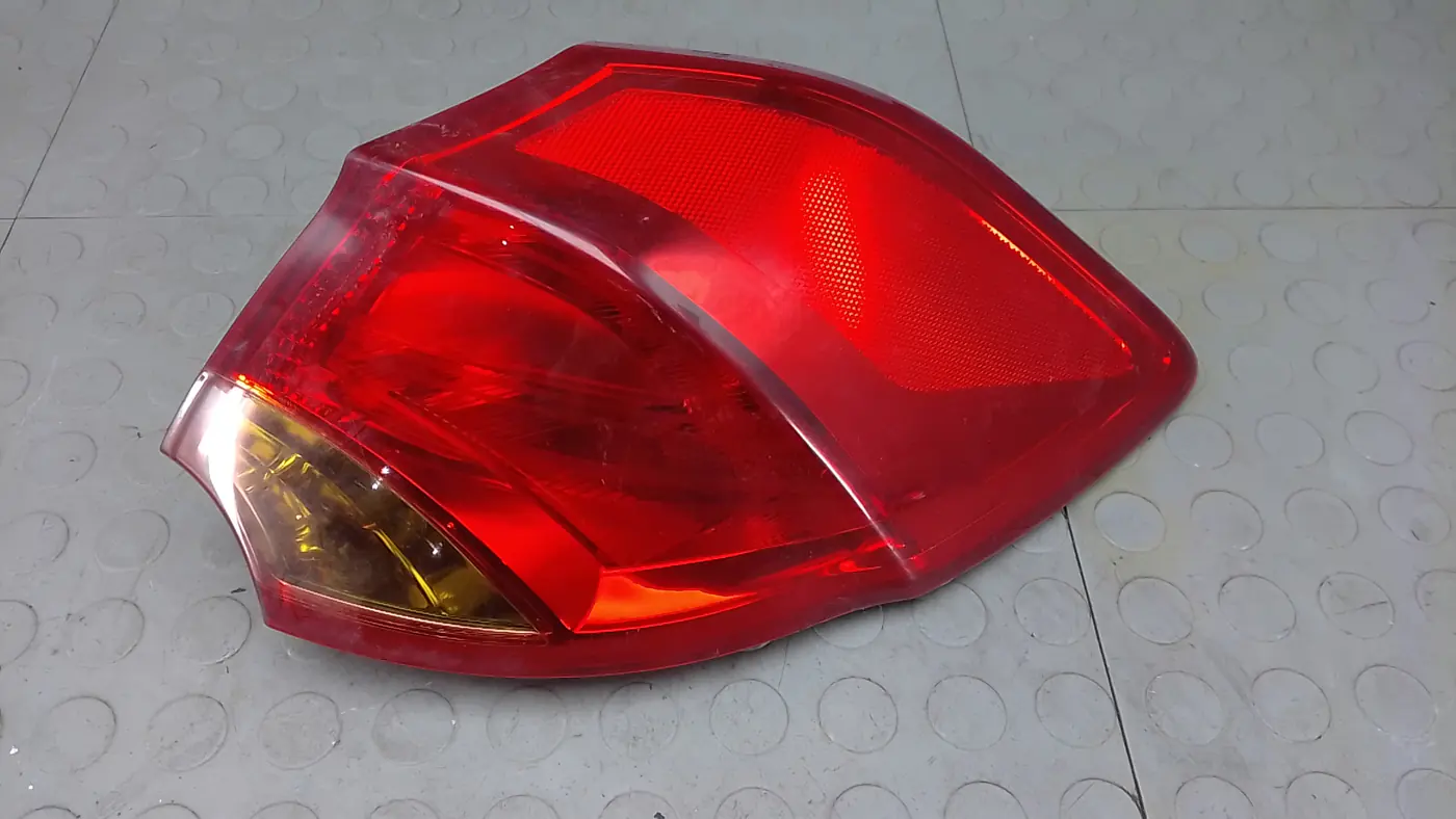 Фонарь задний правый к Kia Ceed 2014