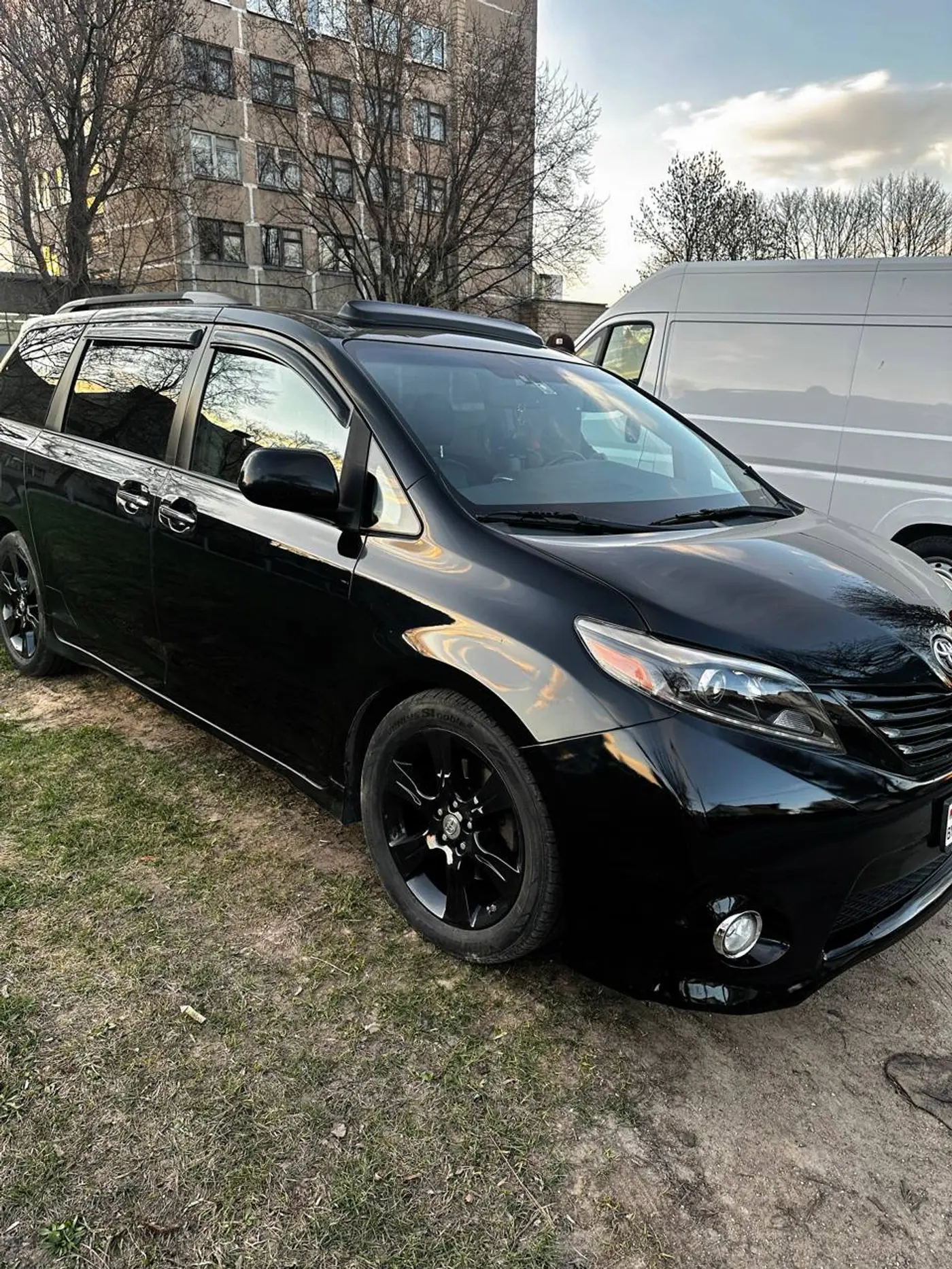 Toyota Sienna III, 2014