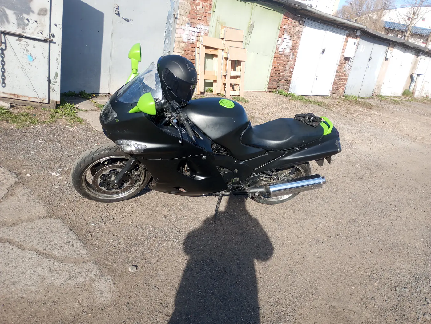 Kawasaki ZZR 1100, 2001