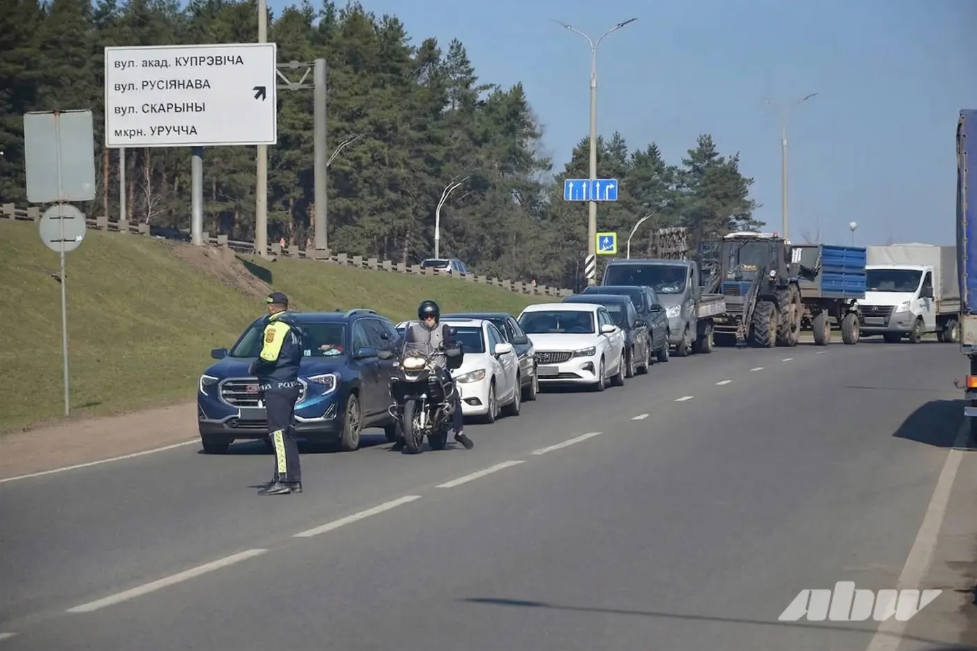 «Суть – привязать движение авто к конкретным точкам во времени и пространстве»: узнали, как проходит следственный эксперимент