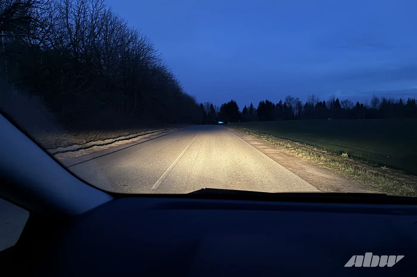Полтора литра на всю семью: секонд-тест семиместного Ford S-MAX
