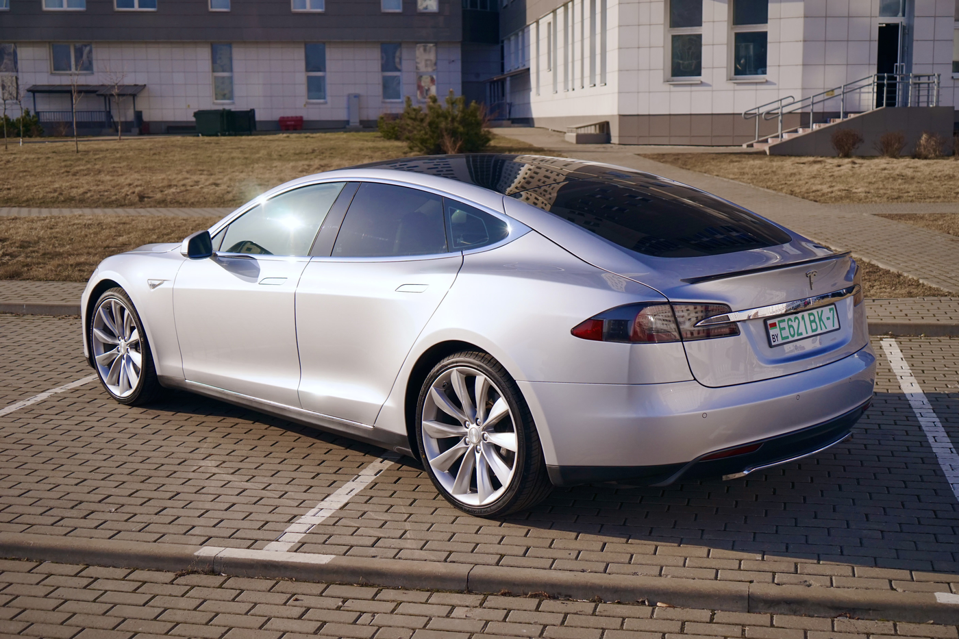 Tesla Model S I, 2014