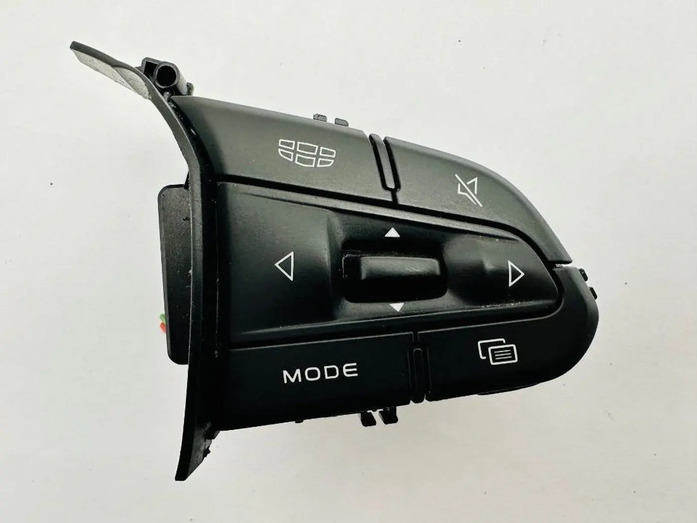 Кнопки руля к Belgee X50 2022